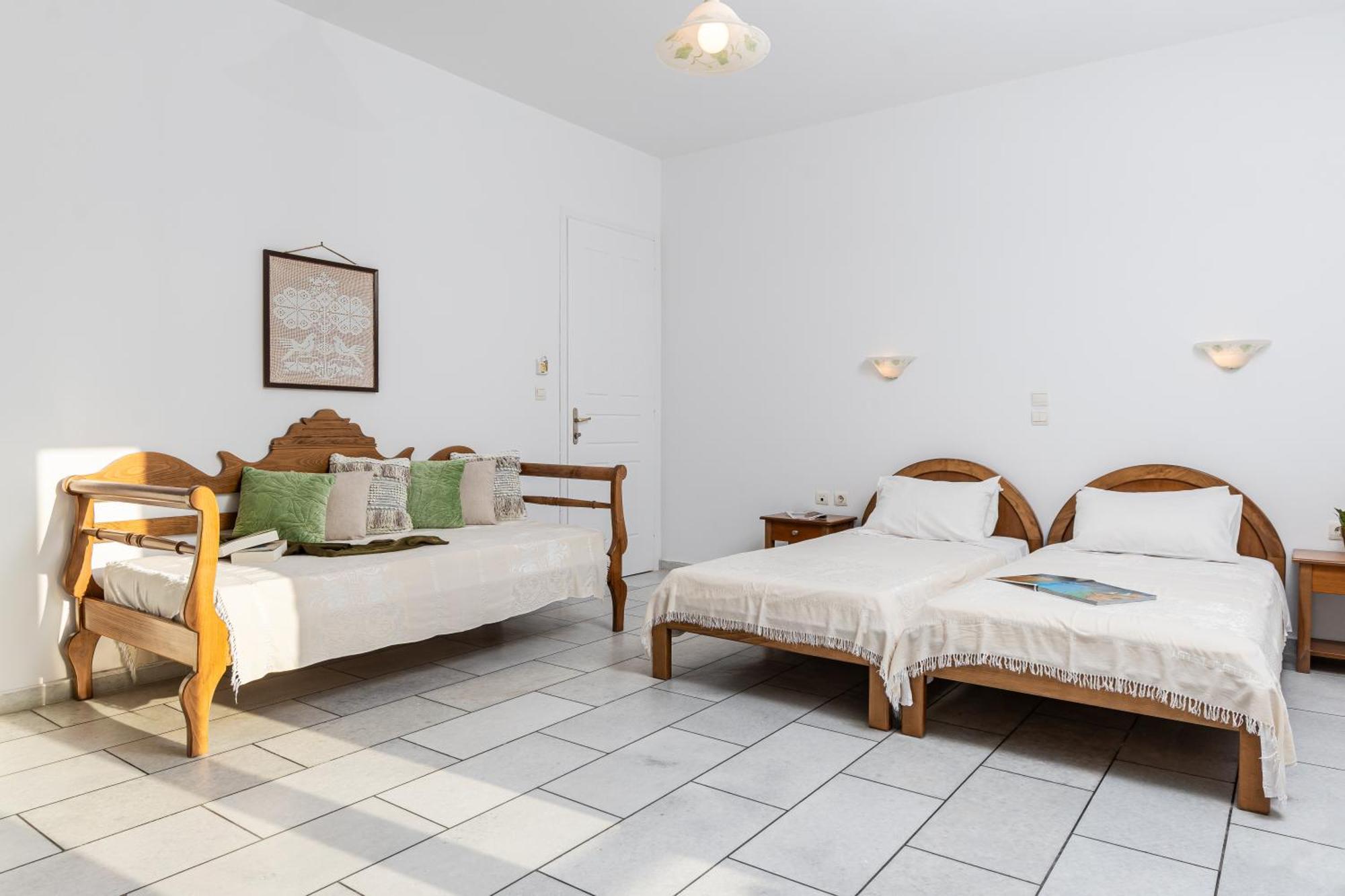 Birbas Hotel Agia Anna  Extérieur photo