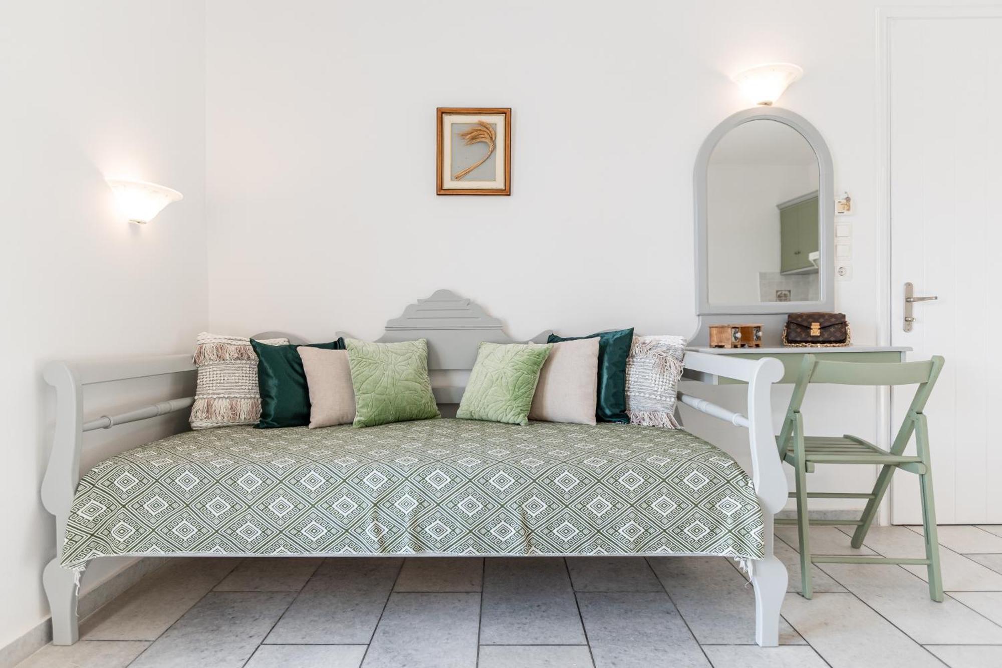Birbas Hotel Agia Anna  Extérieur photo
